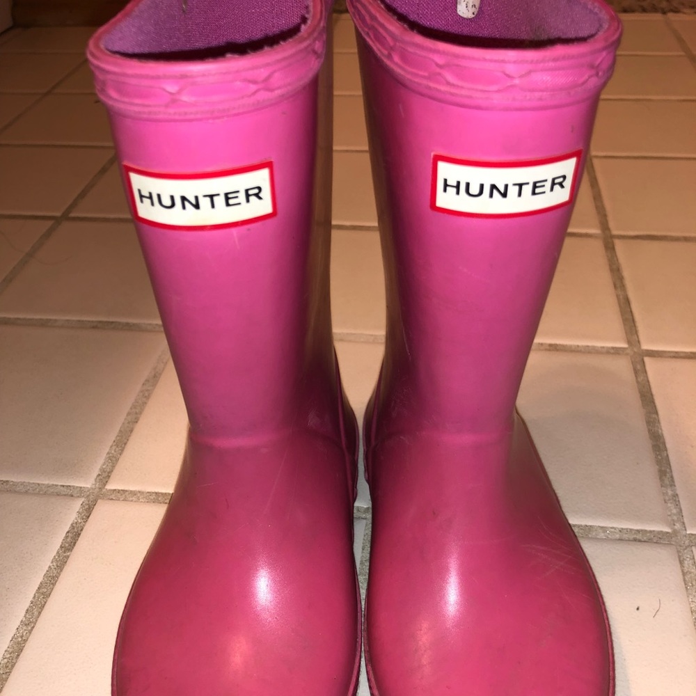 Pink Toddler Hunters